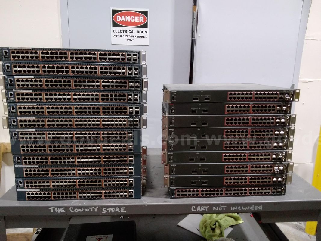 Lot of (18) Extreme and Nortel Network Switches. (1 of 12)