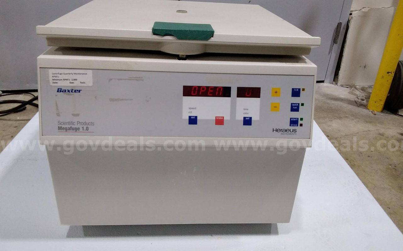 Baxter Megafuge 1.0 centerfuge
