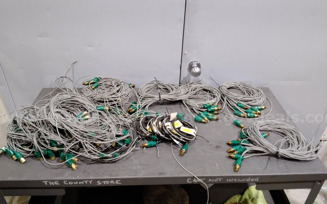 Lot of (75) Pressure switches. New / Old stock