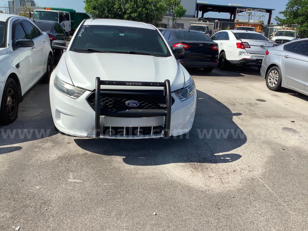 4602A/ 2016 Ford Taurus