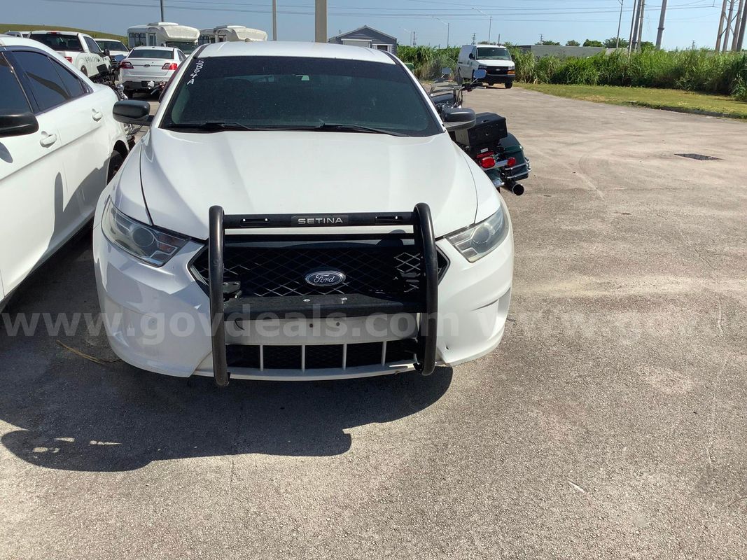 5804A/ 2018 Ford Taurus