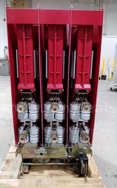 Westighouse DHP breaker 150-DHP-500 / C91C716G02 / 1200 Amp.