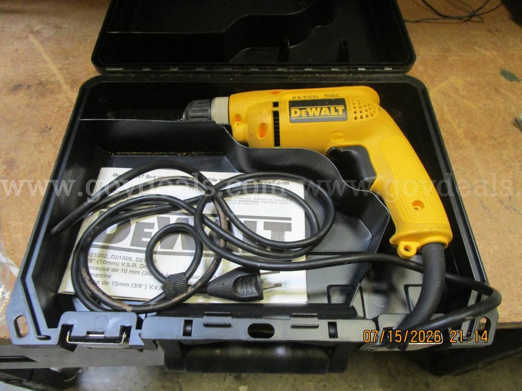 DeWalt 3/8 Power Drill (Works) W/CASE
