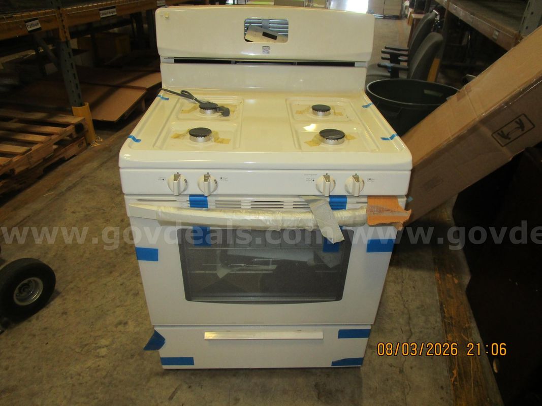 Gas Stove (Working Condition Unknown)
