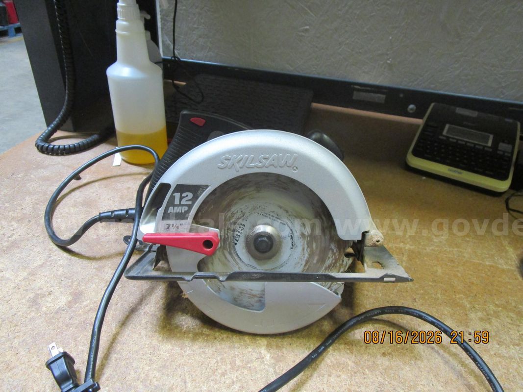 Skill Saw (Works)