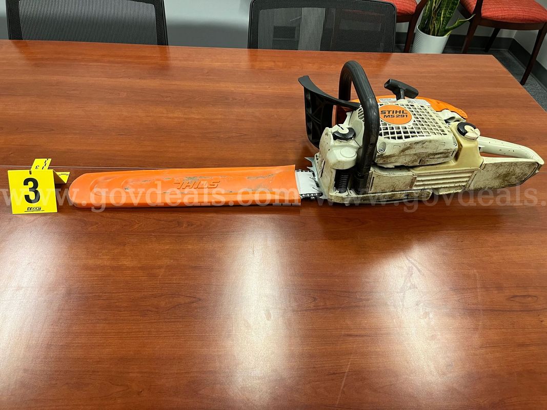 Stihl MS250 Chainsaw