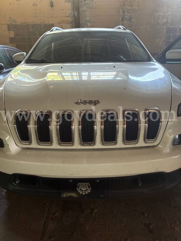 2017 Jeep Cherokee Compass White