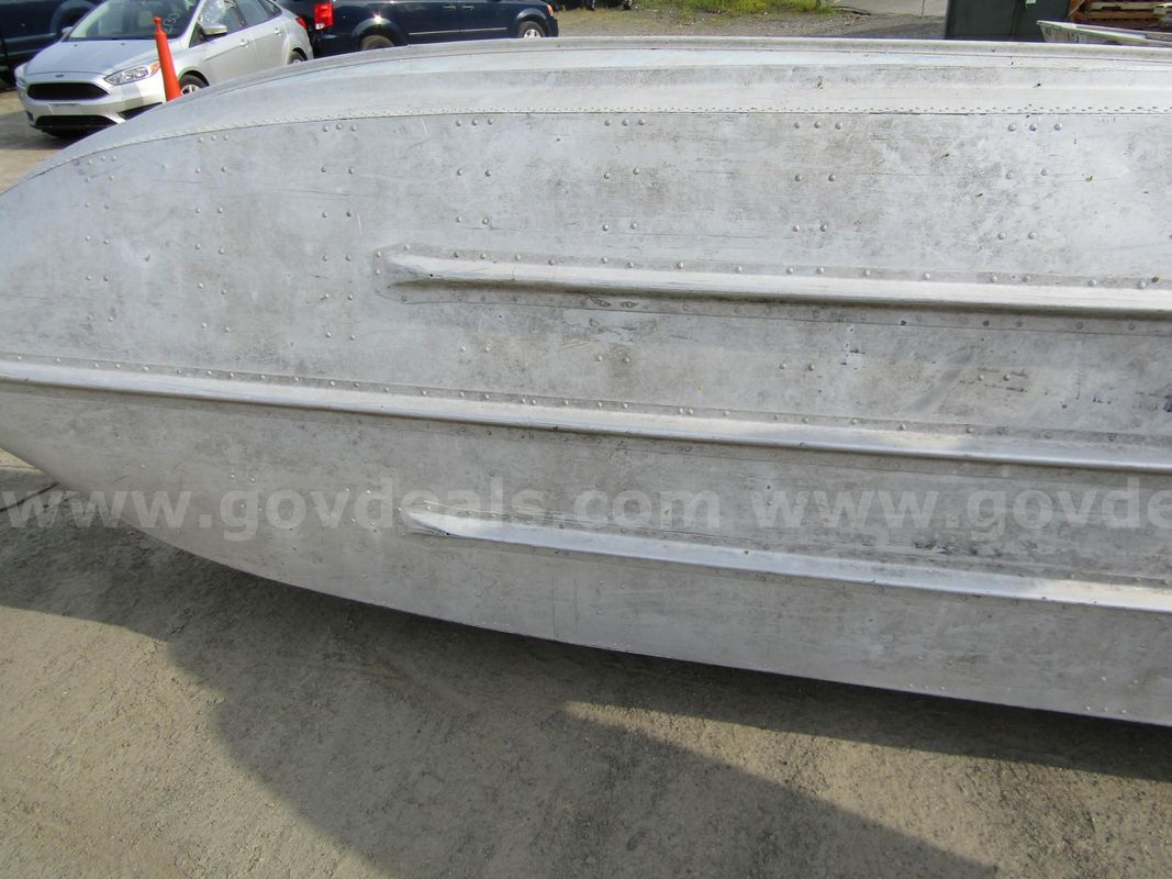 13'6" Starcraft Aluminum Boat