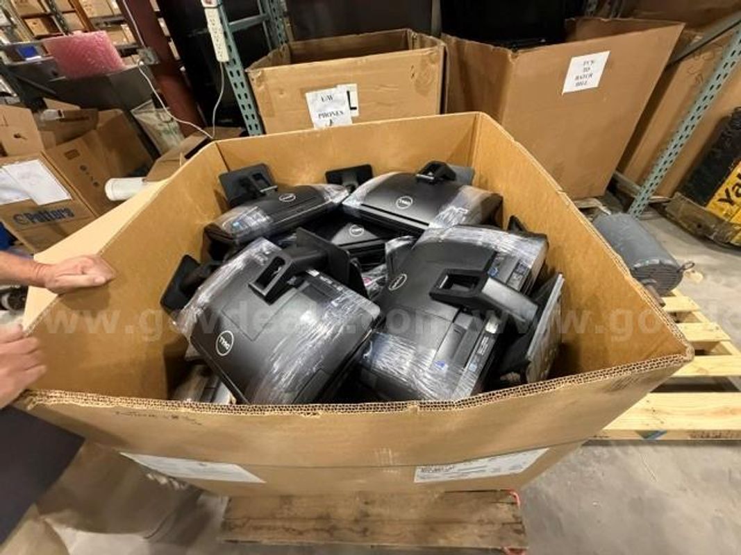 38 Dell Optiplex 303 computers w/ power supplies
