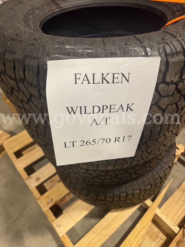 Falken Wildpeak 265 70 R17 A/T 4w