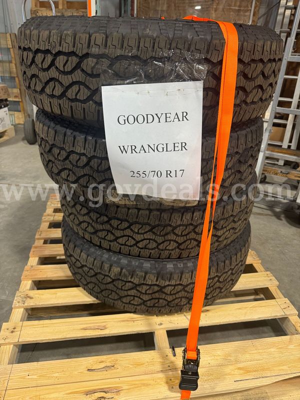 Goodyear Wrangler Territory 255/70/R17