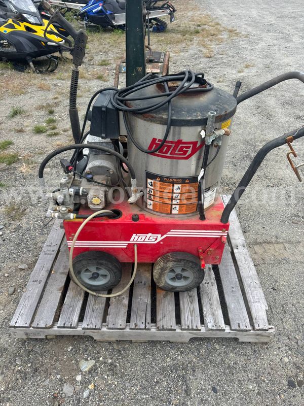 HOTSY PRESSURE WASHER HOT CLEANER