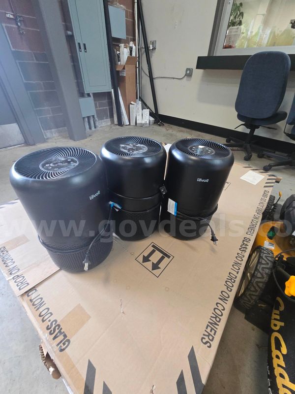4 X Levoit True HEPA Air Purifiers - USED -