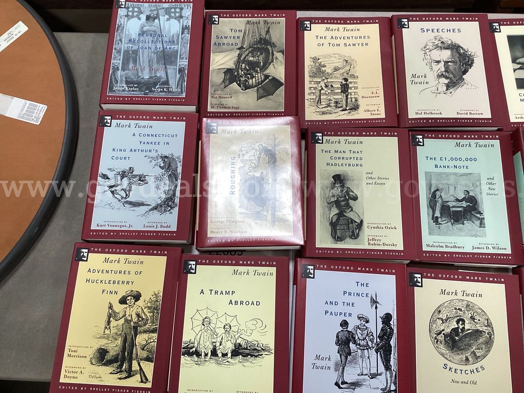 29 - Mark Twain Books