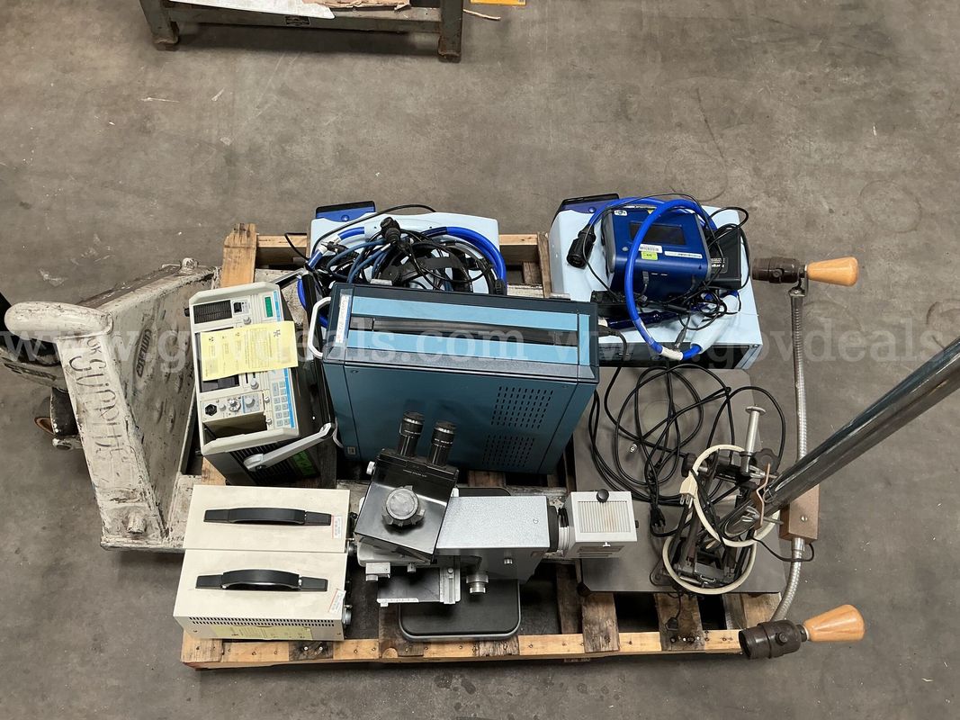 Pallet of Various Laboratory Equipment (1 of 5)