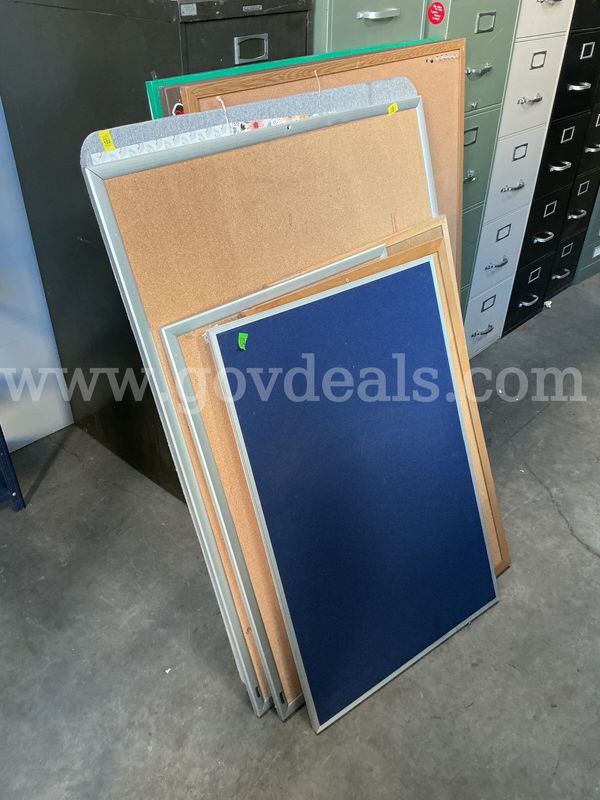 11 - Corkboards