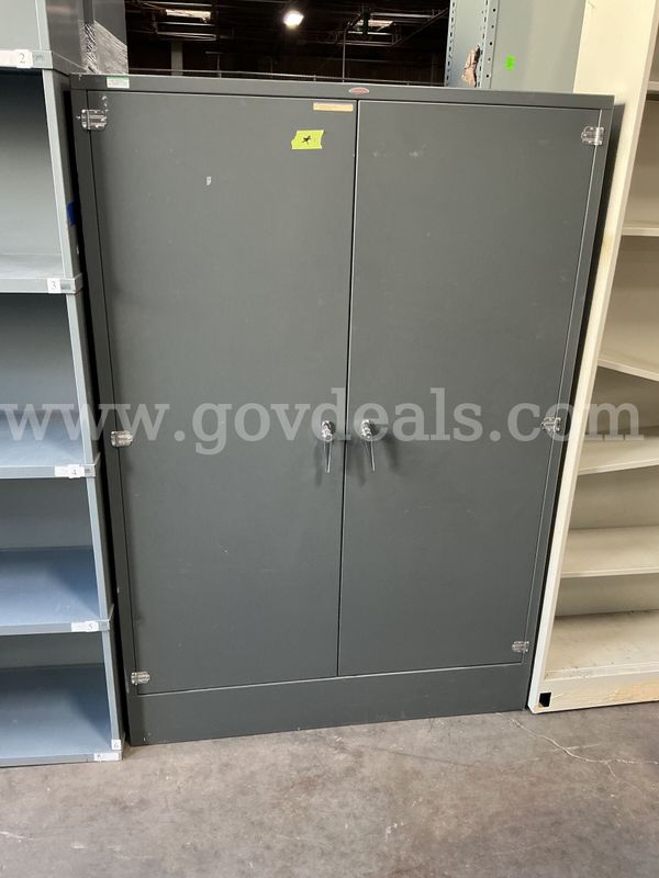 2 Door Cabinet
