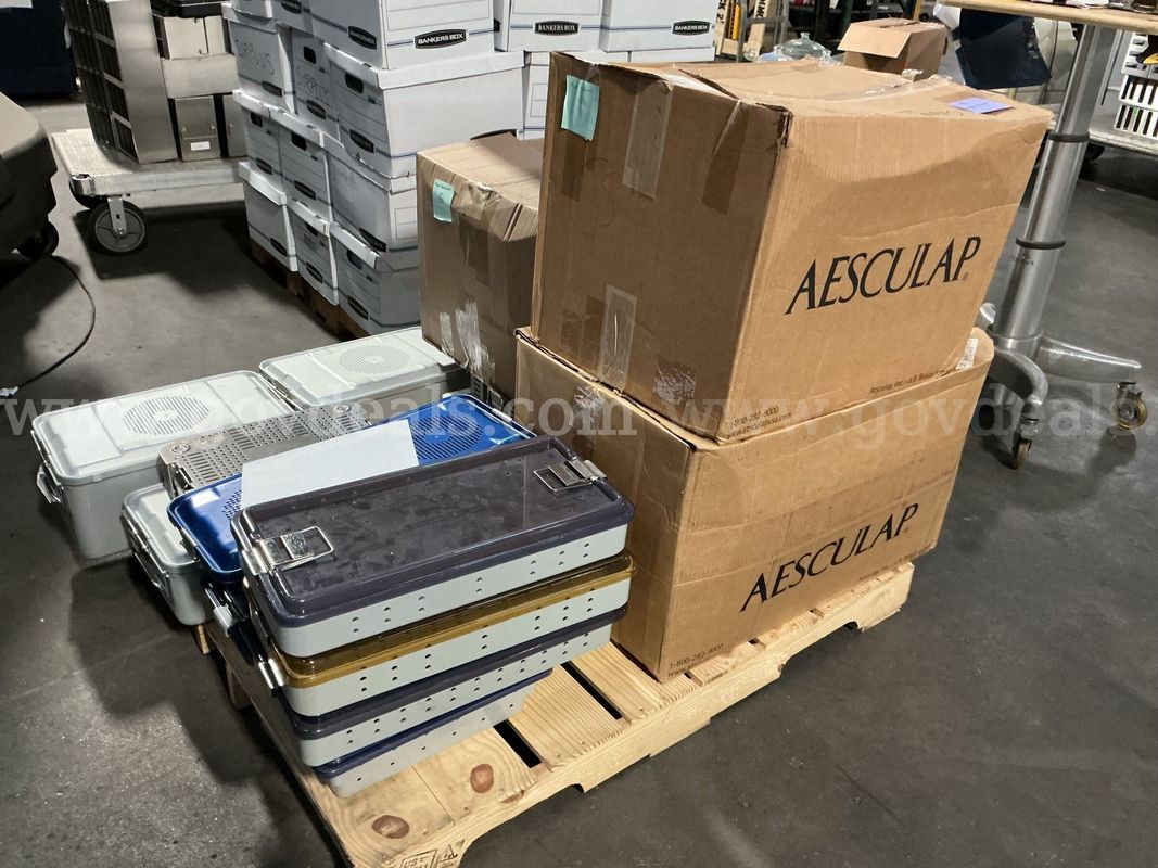 Pallet of Autoclave Boxes(Assorted Sizes)