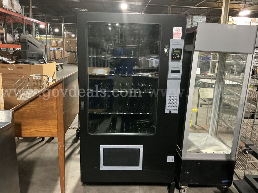 AMS Vending Machine w/Key.
