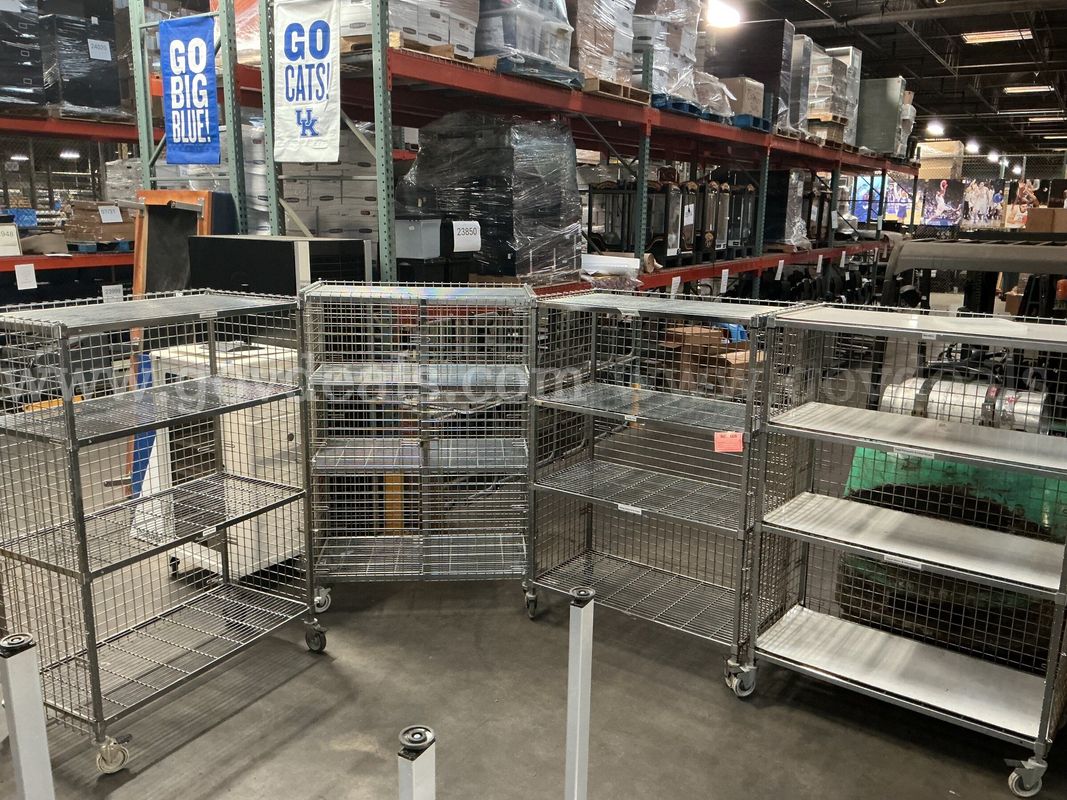 4 - Rolling Wire Racks