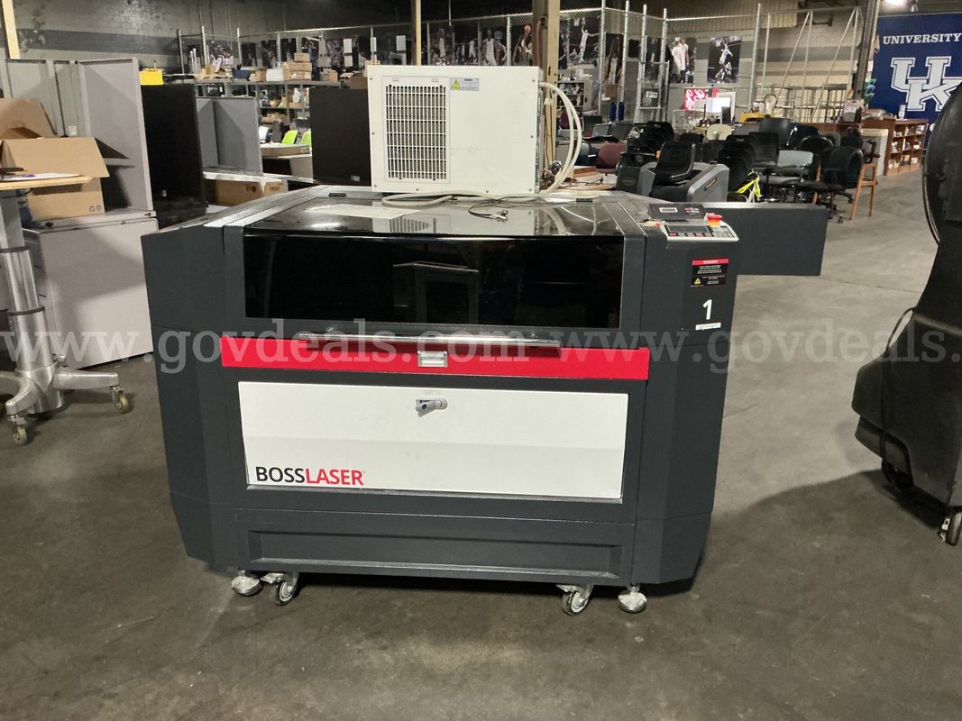Boss Laser Engraver/Cutting Machine w/Chiller