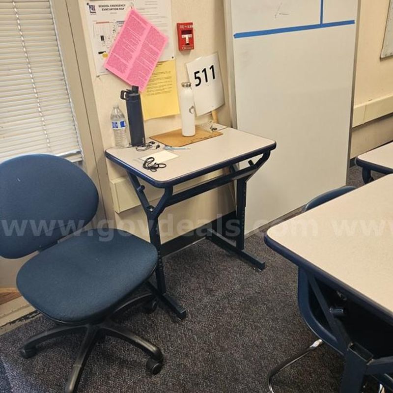 Student Desks - 292 Units