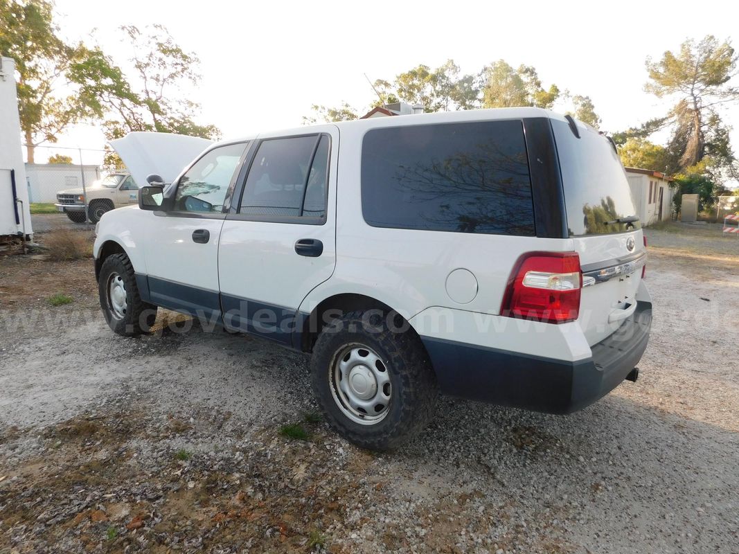 2016 Ford Expedition (For California Residents Only)