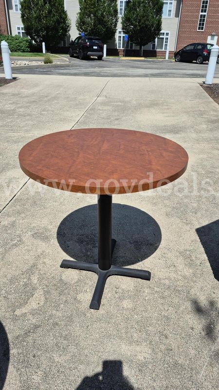 Round Cafe Table: Wood Finish Table Top. 30"H x 30" Dia.