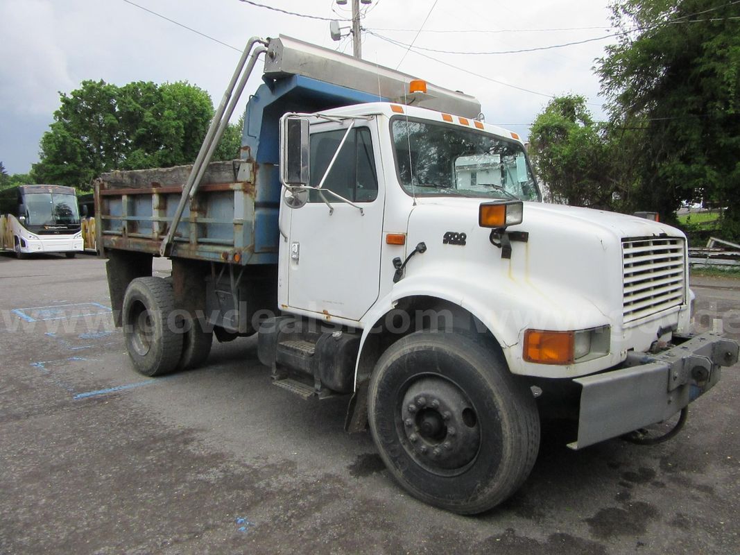 1995 International 4700