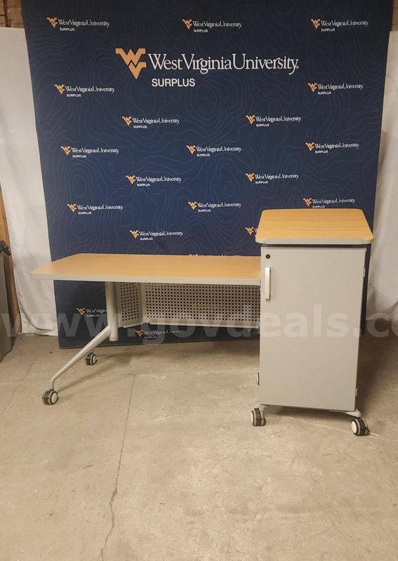 Podium desk
