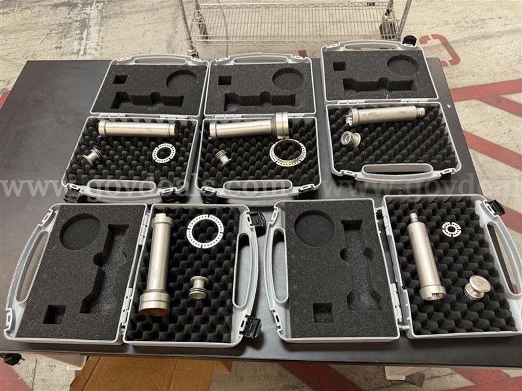 LOT OF VARIOUS ZEISS INTRABEAM FLAT APPLICATOR