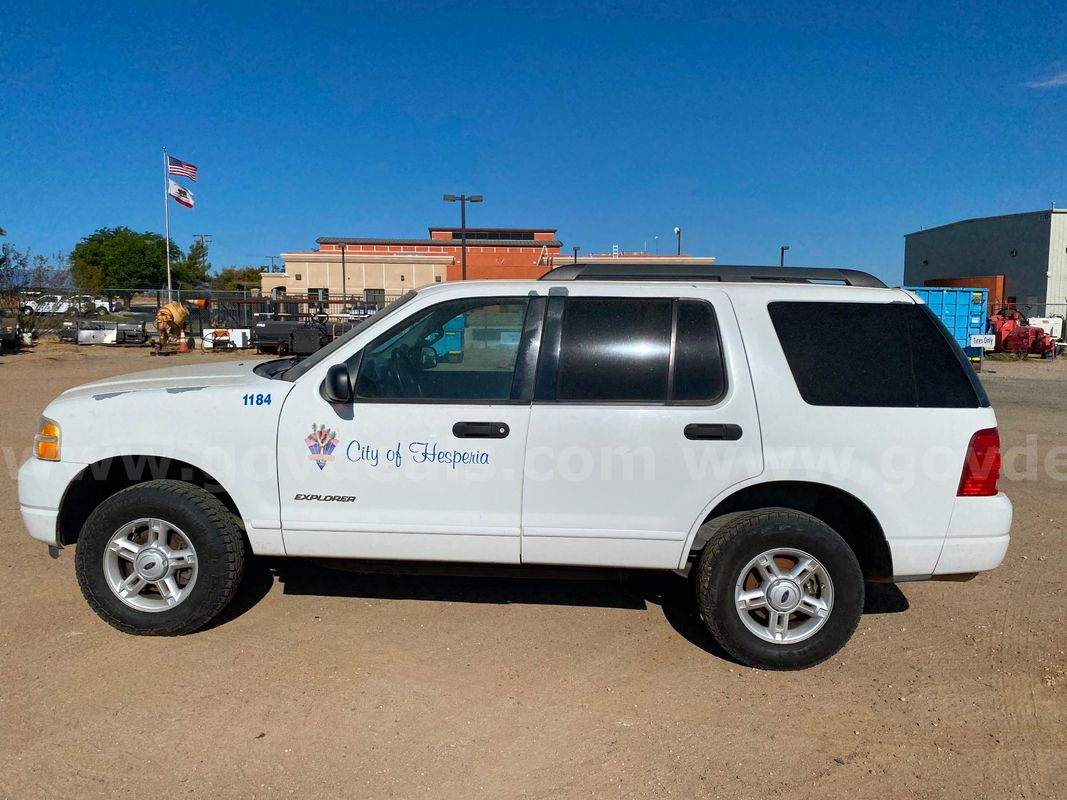 2005 Ford Explorer