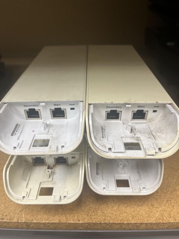 Lot of (4) Ubiquiti Wireless Bridge
