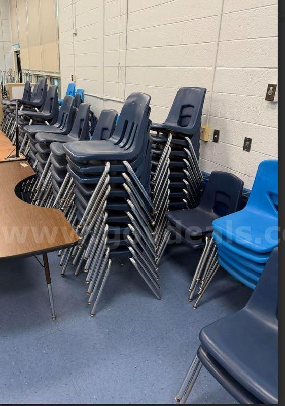 65 Student Chairs