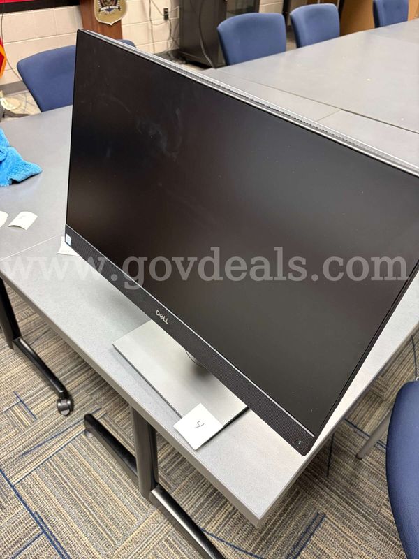 Dell OptoPlex 7470 all-in-one