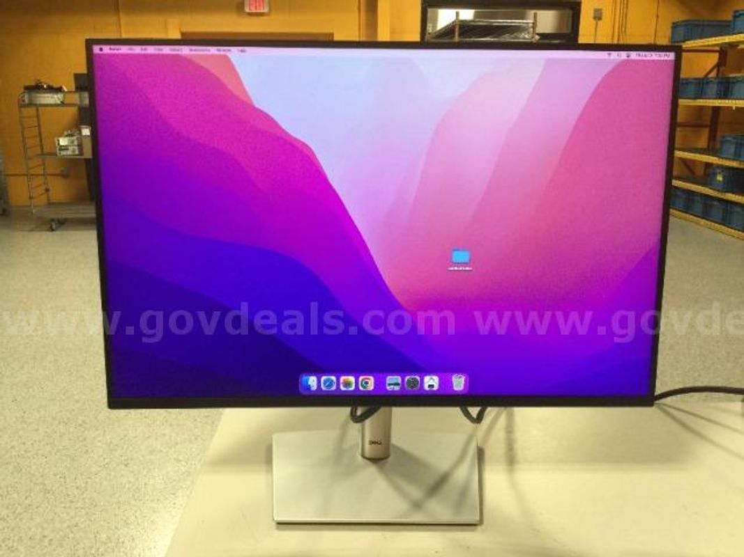 Dell P2425E 24" USC-C Hub Monitor