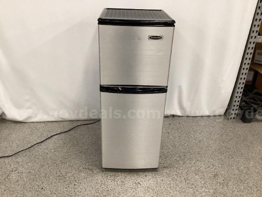 Franklin Chef Refrigerator