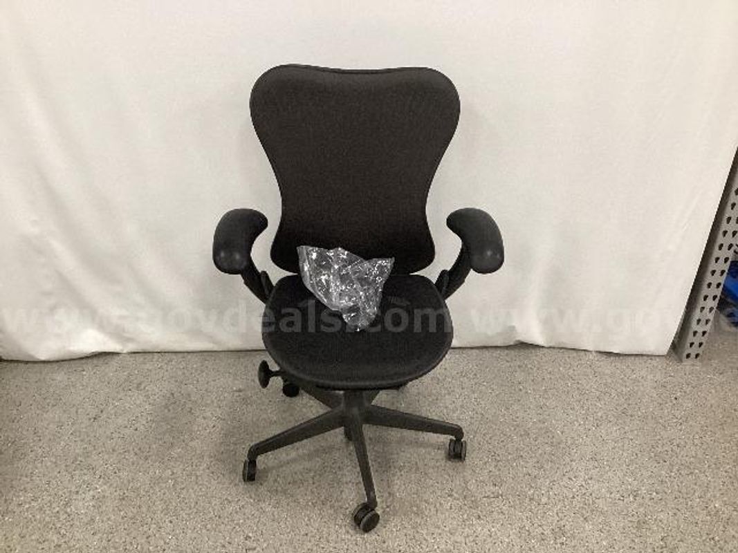 Herman Miller Mirra Chair