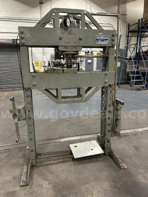 K.R. Wilson 75 Ton H Frame Hydraulic Press