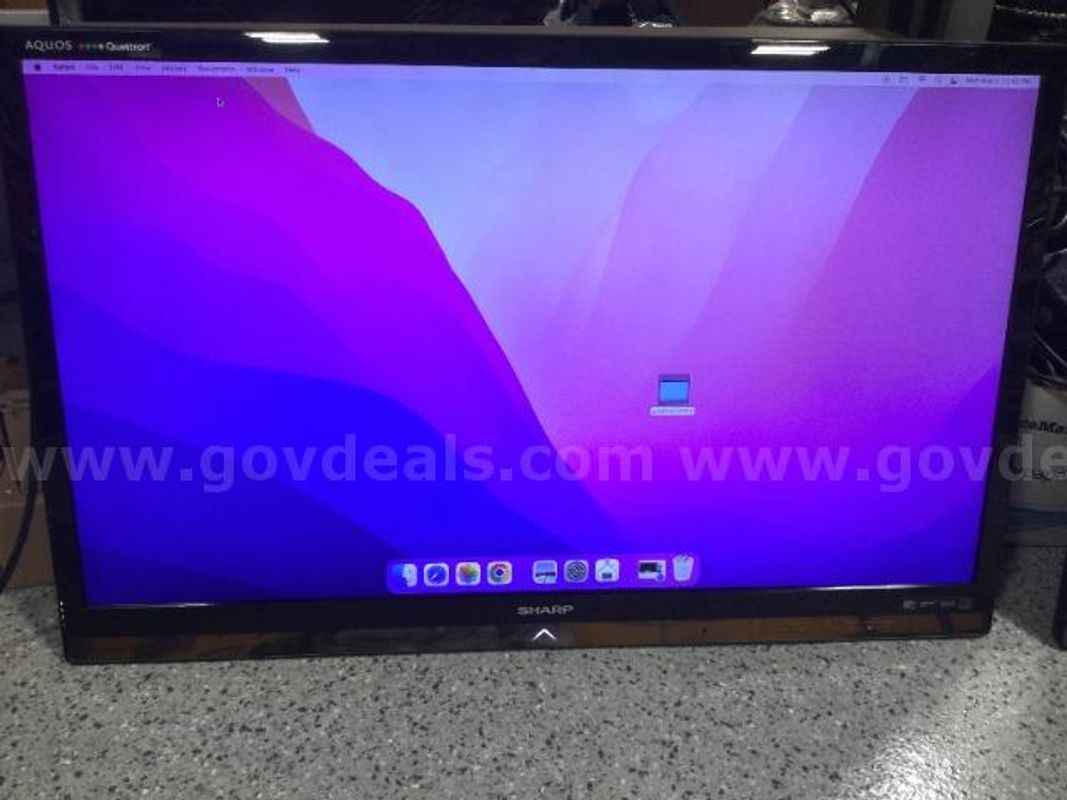 Sharp Aquos LC-40LE830U 40" Smart HDTV