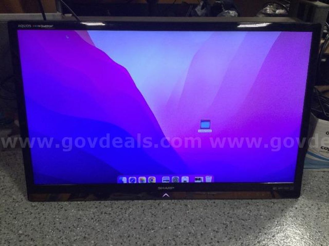 Sharp Aquos LC-40LE830U 40" Smart HDTV