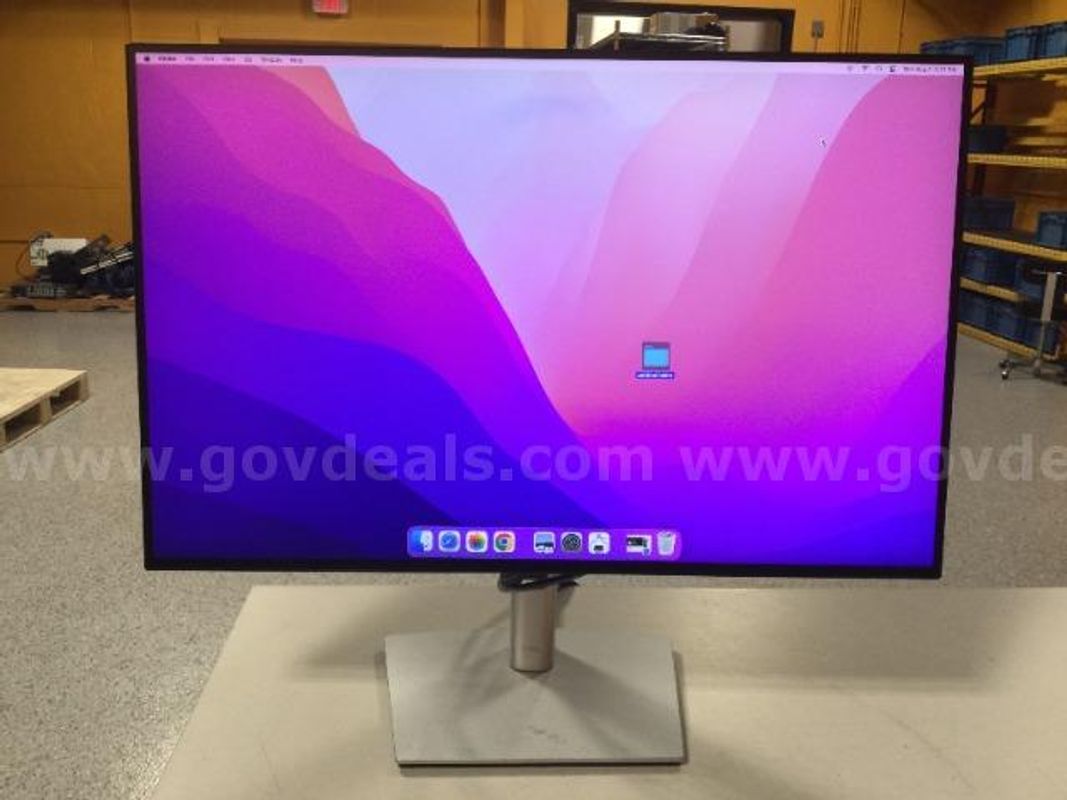 Dell UltraSharp 24" USB-C U2421E Monitor