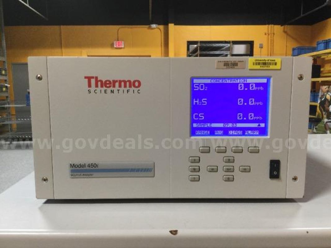 Thermo Scientific Model 450i Pulsed Fluorescence Gas Anaylyer