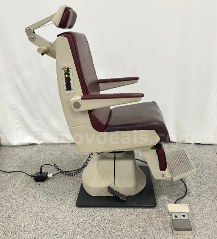 Reichert 14361 Ophthalmic Exam Chair