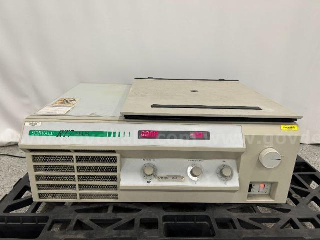 Sorvall RT-7 Plus Benchtop Centrifuge