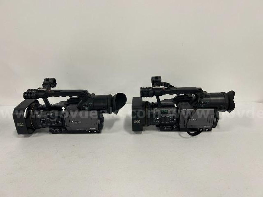 Panasonic AG-DVX100BP Video Cameras