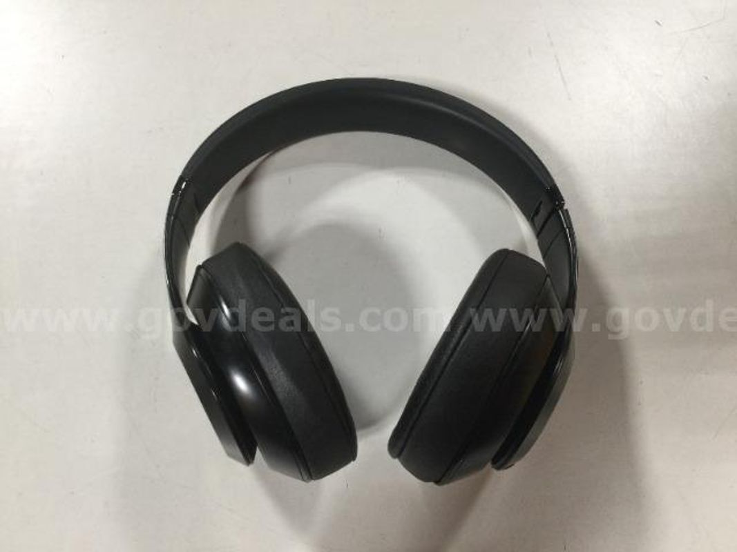 Beats Studio 3 Wireless Over-Ear Headphones