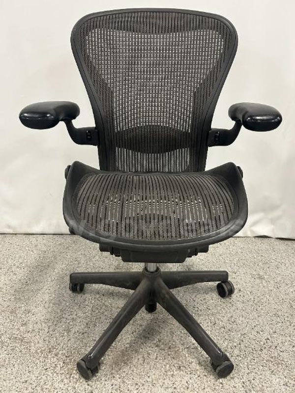 Herman Miller Aeron Chair