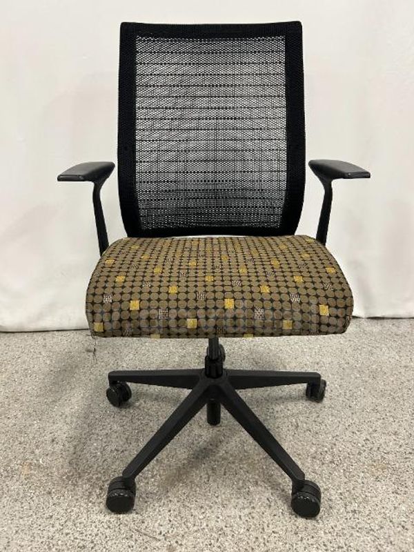 Steelcase Think Task Chair