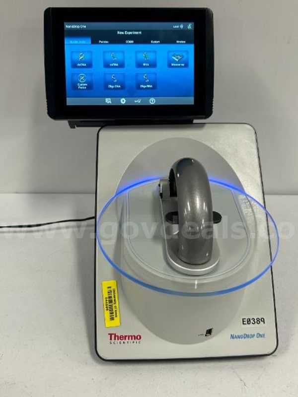 Thermo Scientific NanoDrop One Spectrophotometer